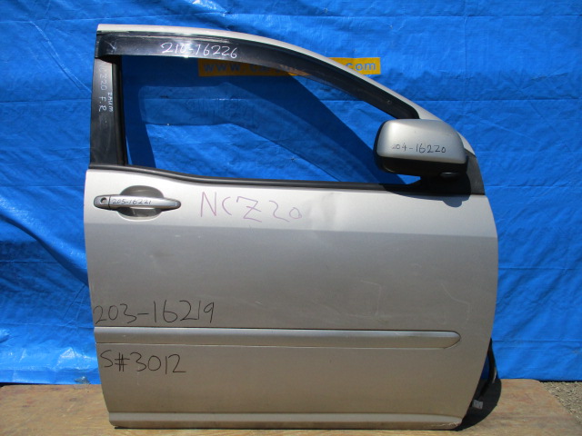 Used Toyota Raum DOOR SHELL FRONT RIGHT
